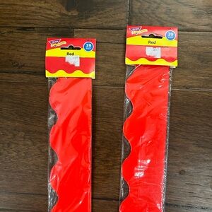 Red Terrific Trimmers Bulletin Border